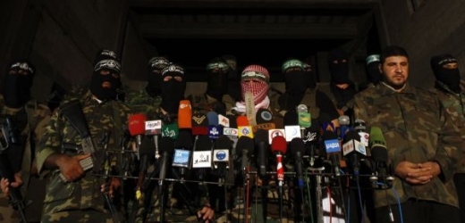 Hamas se mírových rozhovorů neúčastní, naopak chce zase útočit.